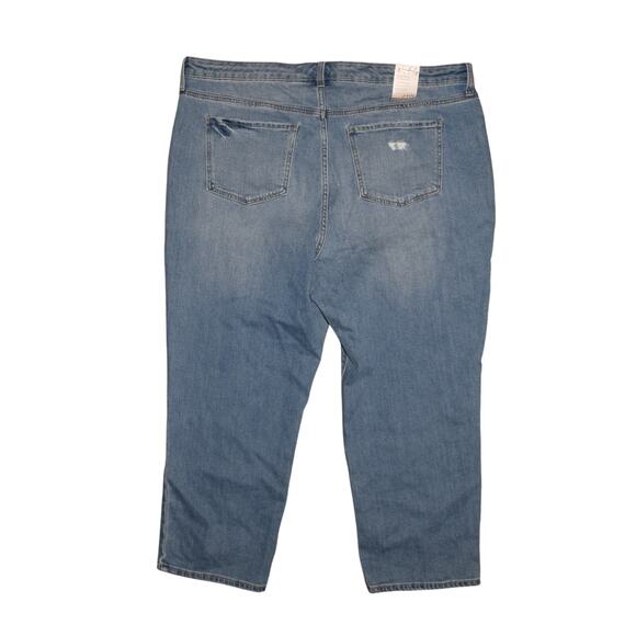 WONDERLY NEW $60 Plus Size Cropped Straight Distressed Stretch Denim Jean 24W‎ - Picture 2 of 4
